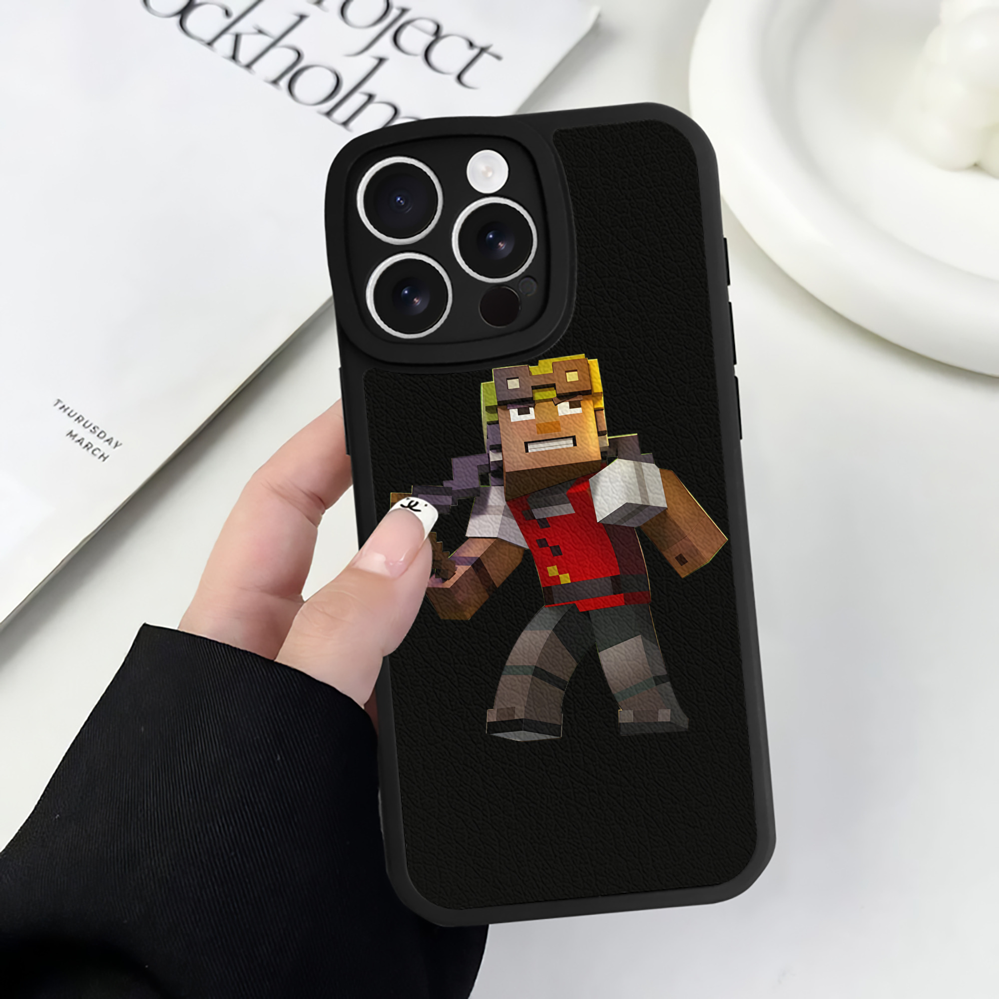 （画像用） マインクラフト ブロックの世界 Minecraft MC Block world 【iPhone 16シリーズ対応】シリコンスマホケース（レザー調） 材質：シリコン